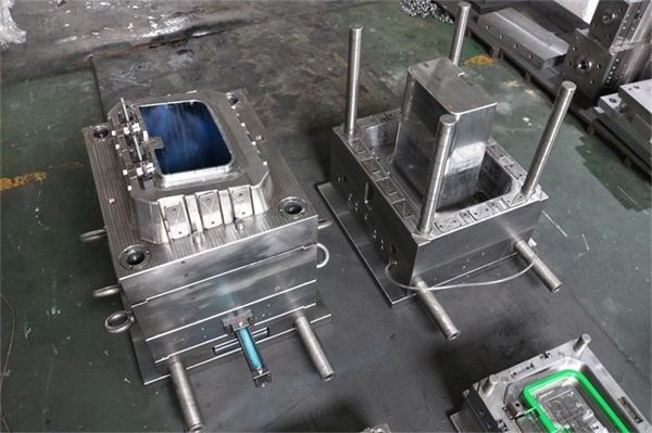 240L outdoor dustbin plastic mould-trash bin mould manufacturer of china